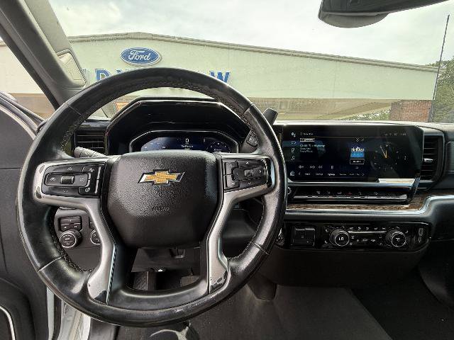 Used 2024 Chevrolet Silverado 2500 LT AWD/4WD image 10