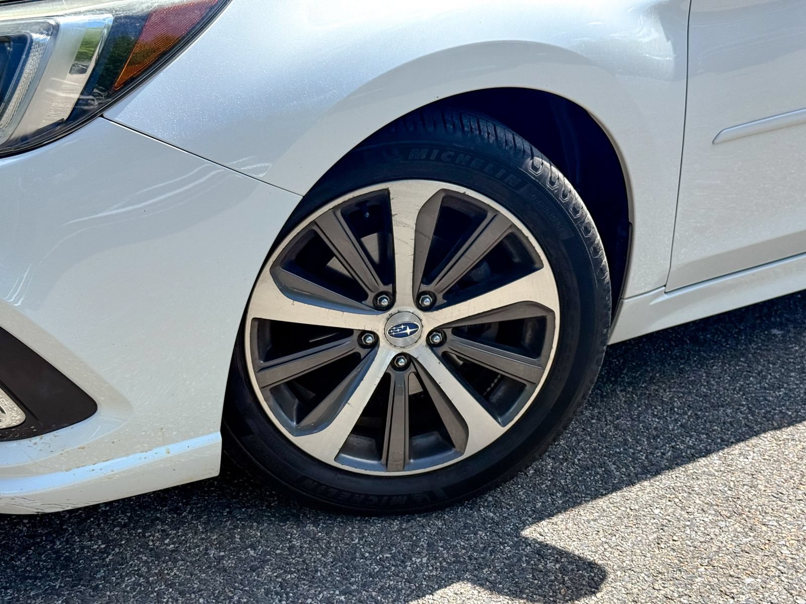 Used 2019 Subaru Legacy 2.5i Limited AWD/4WD image 10
