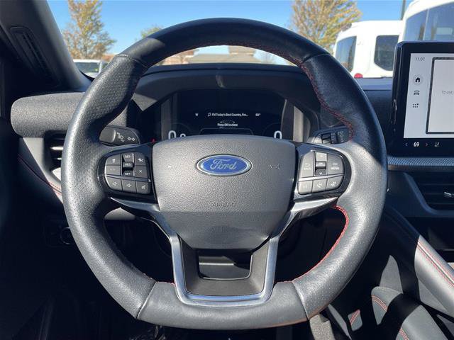 Certified 2025 Ford Explorer ST-Line w/ ST-Line Street Pack AWD/4WD image 12