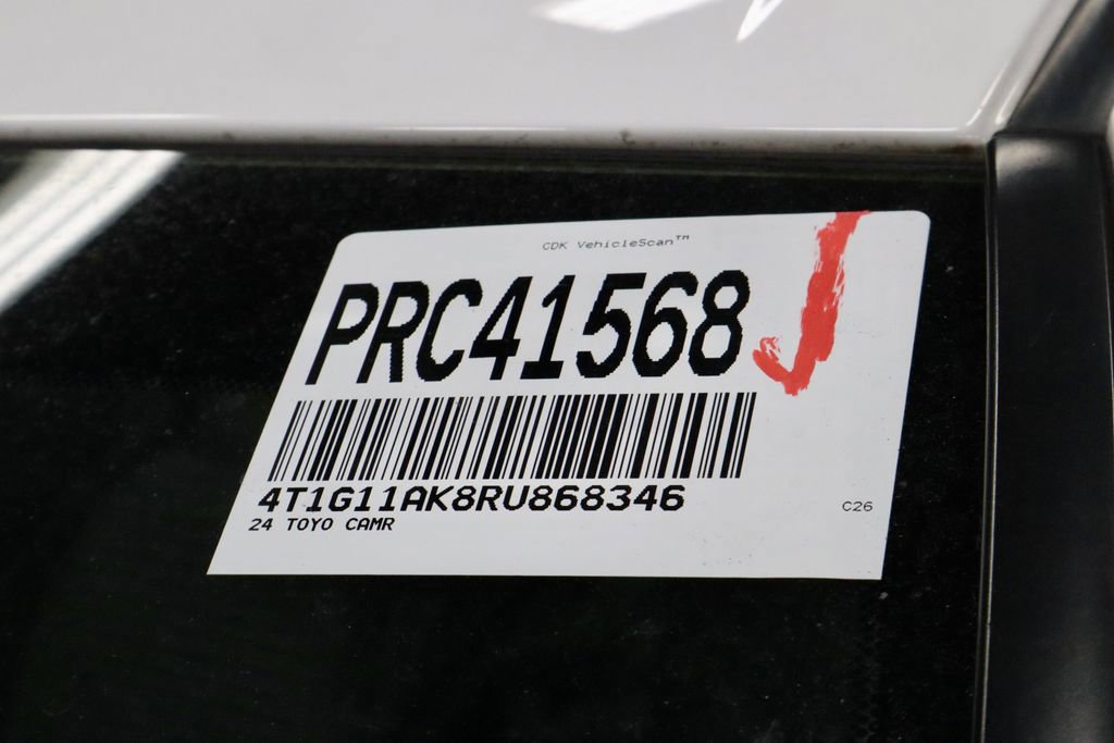 Used 2024 Toyota Camry SE FWD image 32