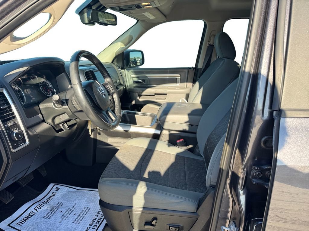 Used 2018 RAM 1500 Big Horn image 9