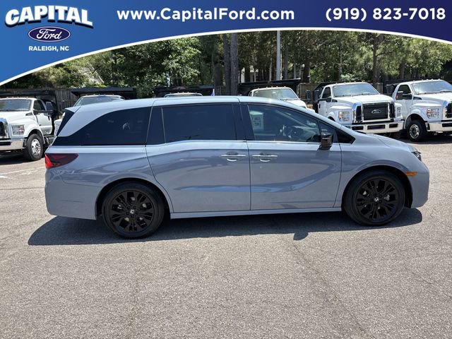 Used 2025 Honda Odyssey Sport-L image 9