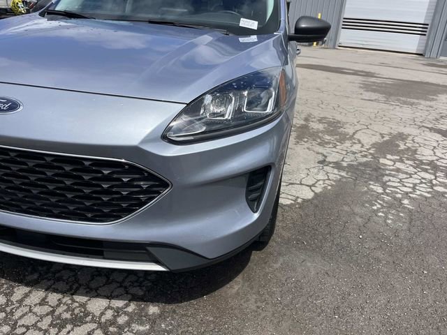 Certified 2022 Ford Escape SE w/ Convenience Package AWD/4WD image 11