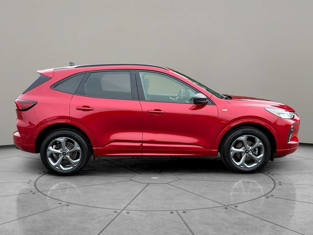 Certified 2023 Ford Escape ST-Line w/ Tech Pack #1 AWD/4WD image 12