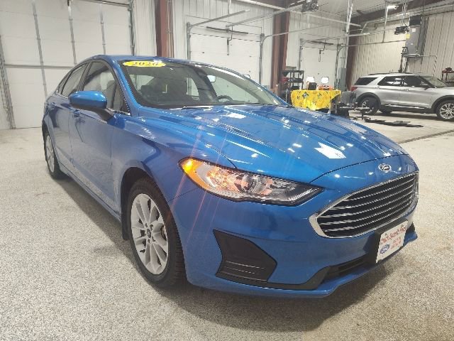 Certified 2020 Ford Fusion SE image 3