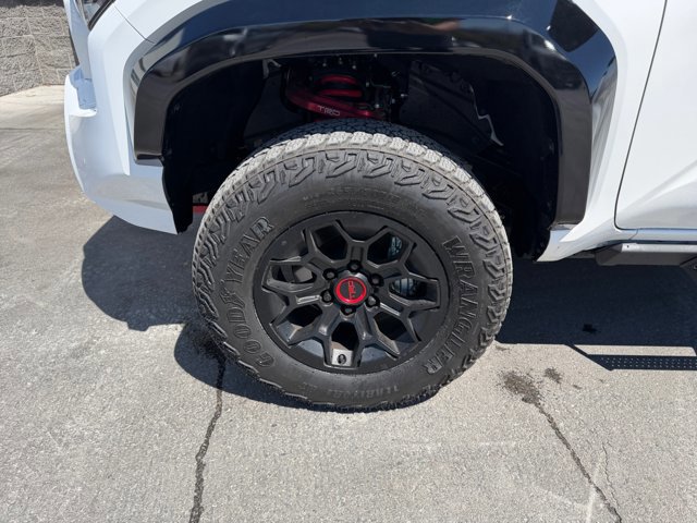 Used 2025 Toyota Tacoma TRD Pro AWD/4WD image 26
