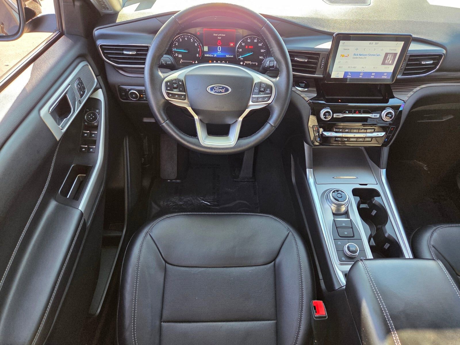 Certified 2024 Ford Explorer Limited w/ Equipment Group 301A image 14