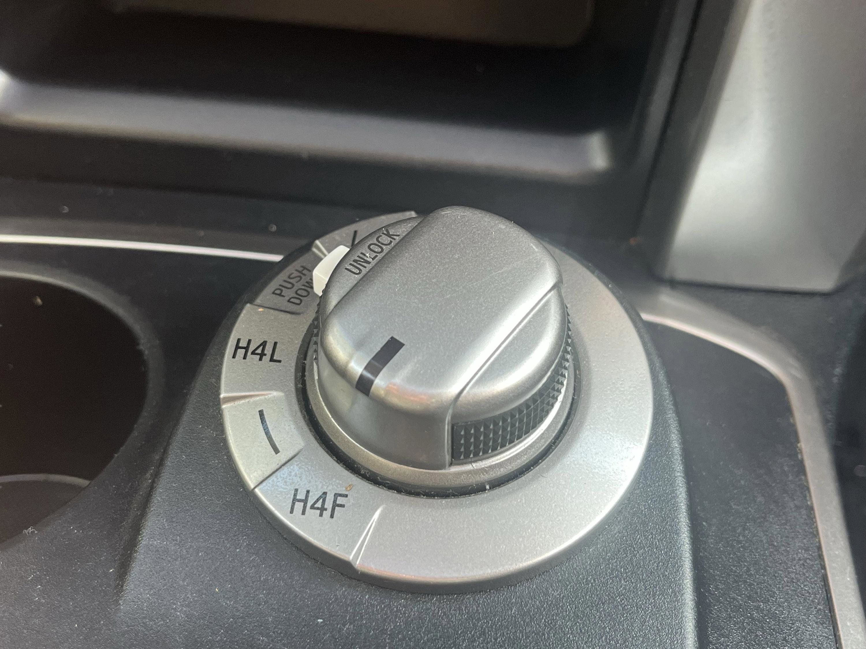 Used 2020 Toyota 4Runner Limited image 20