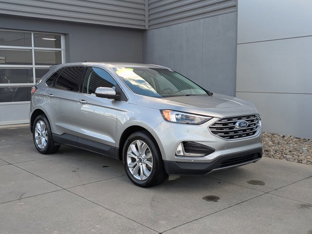 Certified 2022 Ford Edge Titanium image 8
