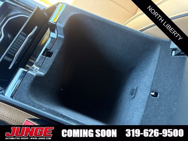 Used 2024 Jeep Grand Cherokee Summit AWD/4WD image 30
