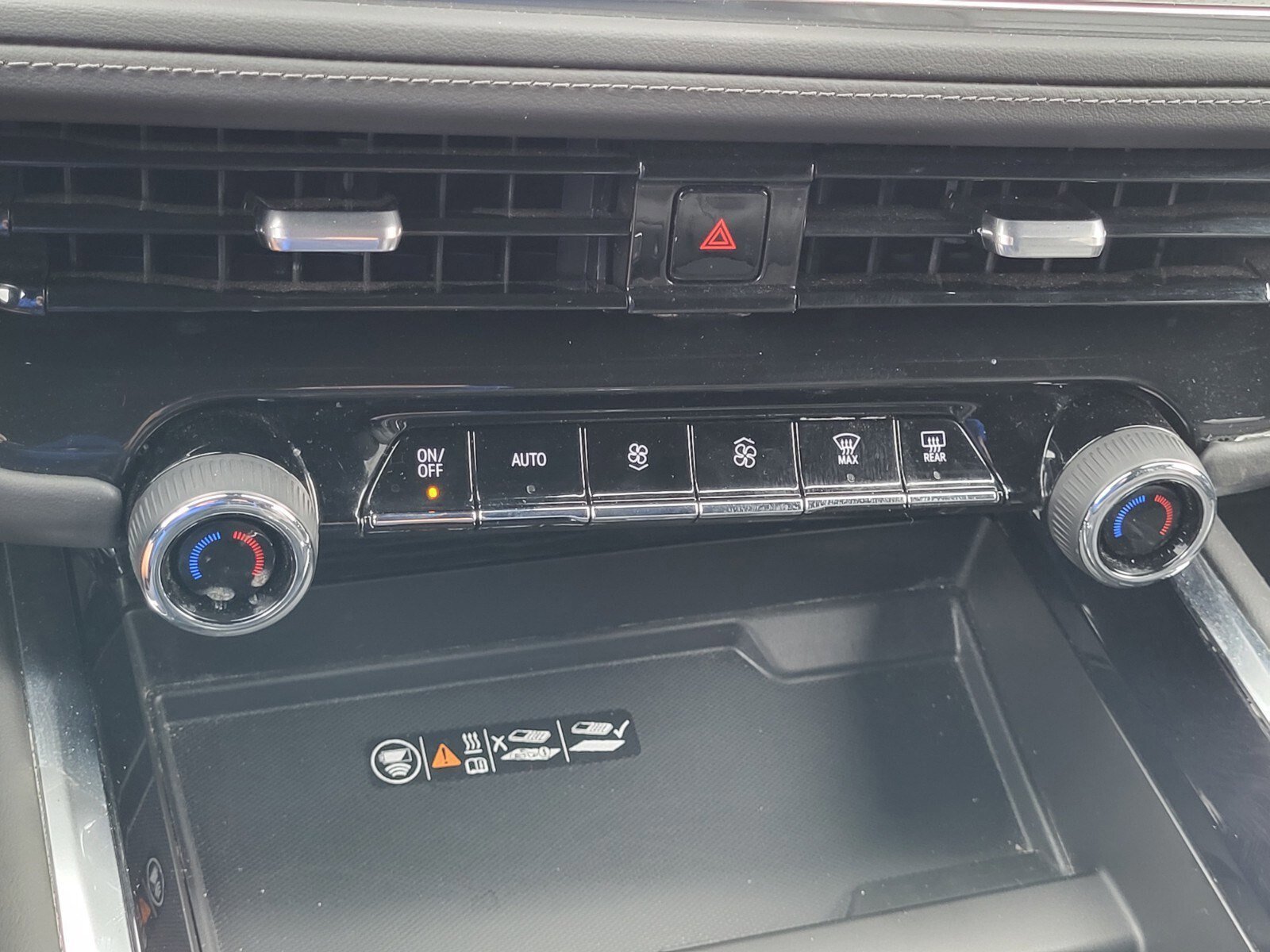 Used 2025 Chevrolet Tahoe LT image 22