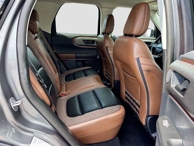 Certified 2025 Ford Bronco Sport Outer Banks w/ Outer Banks Tech Package+ AWD/4WD image 30