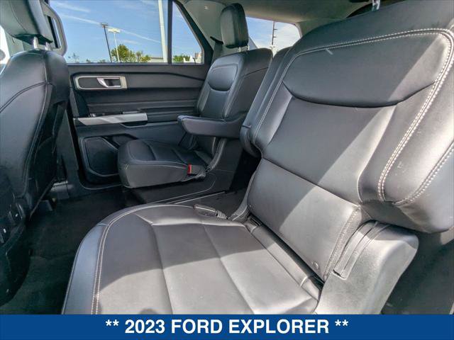 Certified 2023 Ford Explorer XLT w/ Equipment Group 202A RWD image 20