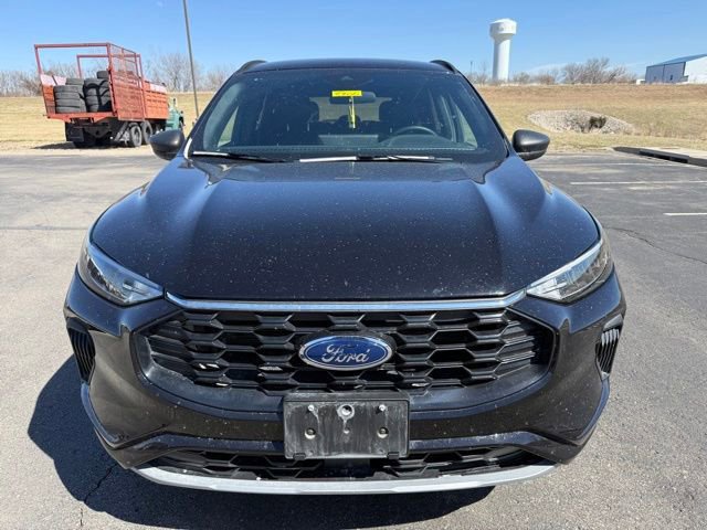 Certified 2024 Ford Escape ST-Line w/ Tech Pack #1 image 7
