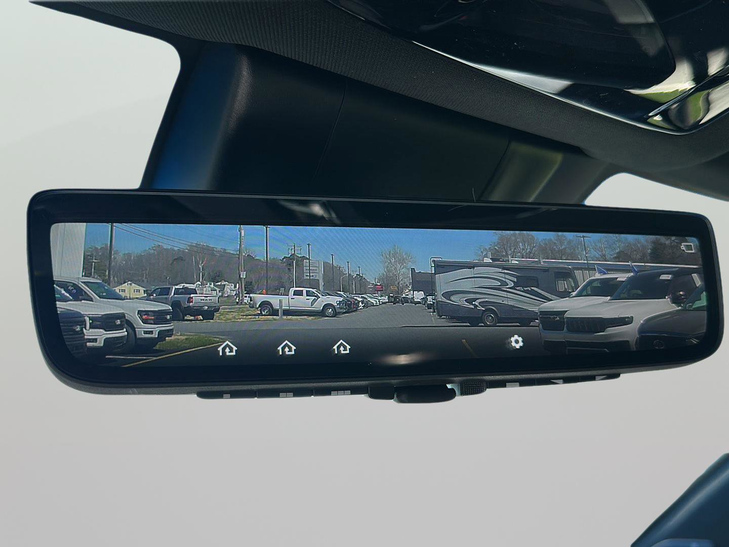 Used 2021 Toyota Venza Limited w/ Advanced Technology Package image 19