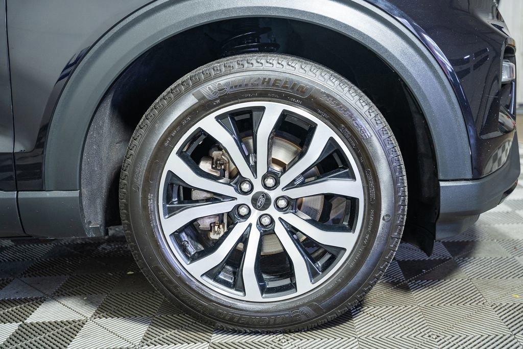 Certified 2022 Ford Explorer ST-Line w/ Class IV Trailer Tow Package image 20