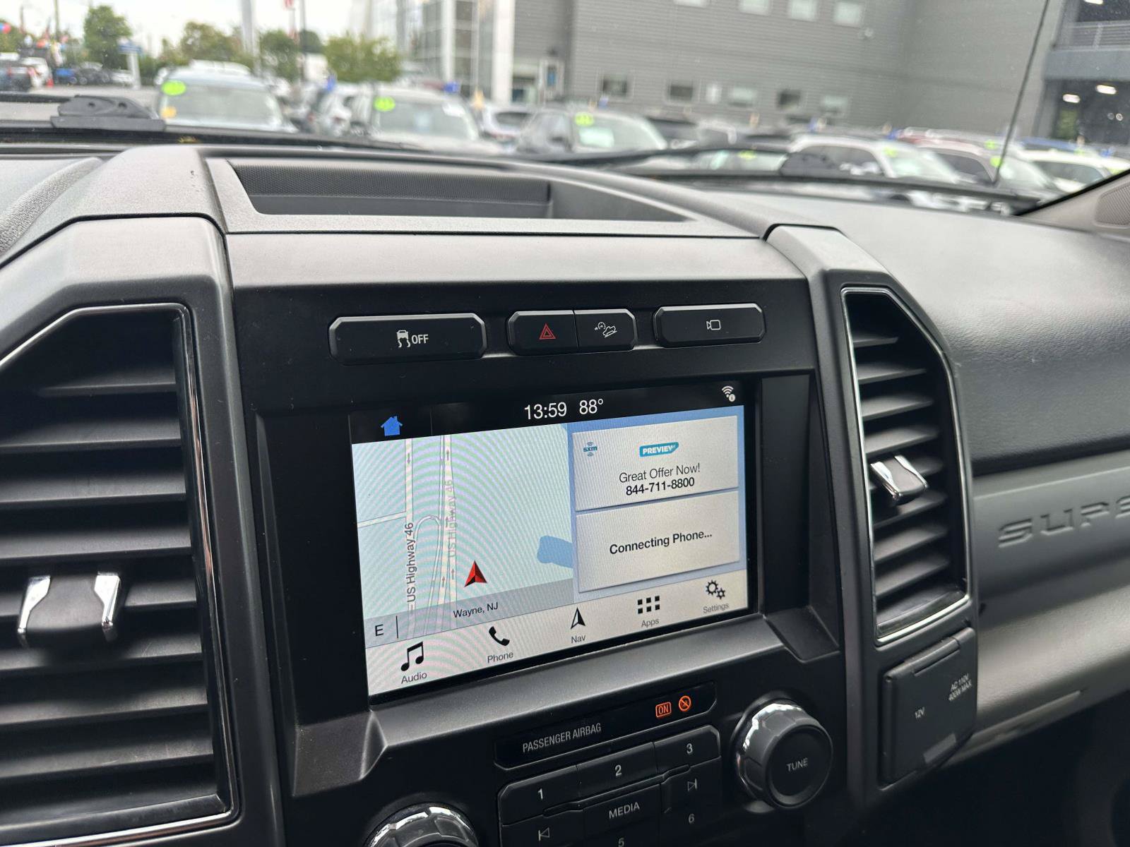 Certified 2019 Ford F250 XLT w/ XLT Premium Package AWD/4WD image 27