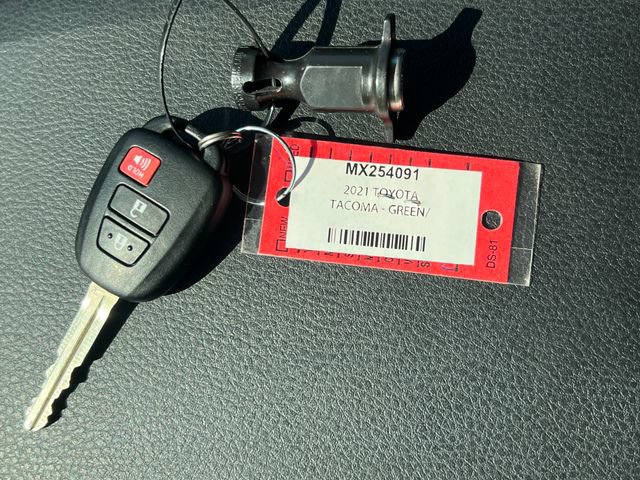 Used 2021 Toyota Tacoma SR5 w/ Trail Edition AWD/4WD image 37
