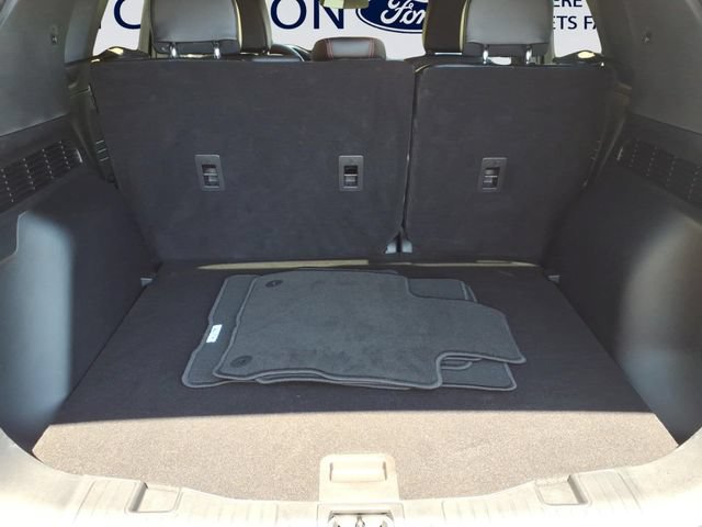Certified 2025 Ford Escape ST-Line w/ Cold Weather Package AWD/4WD image 8