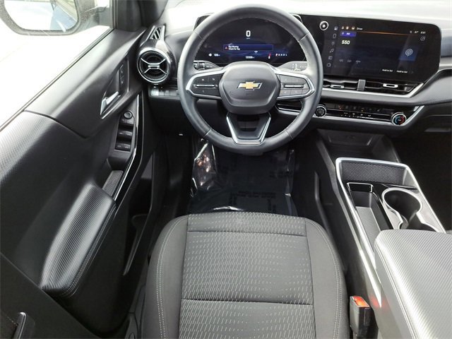 Used 2025 Chevrolet Equinox LT image 11