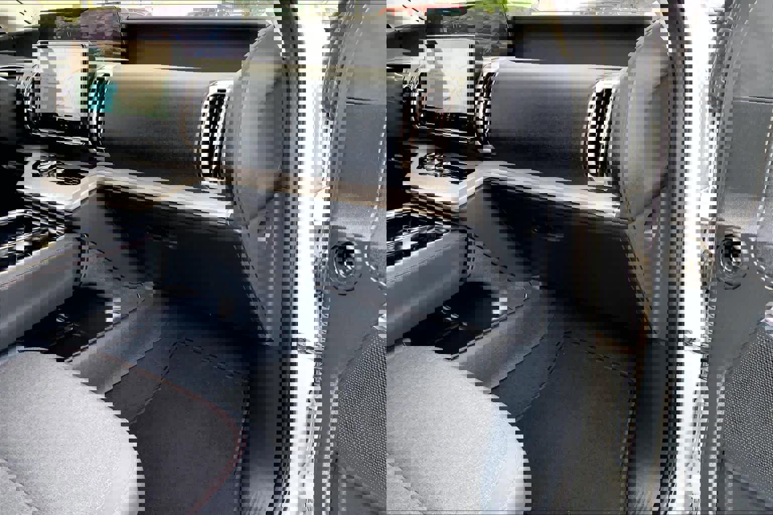 Certified 2025 Ford Expedition Max Active image 17