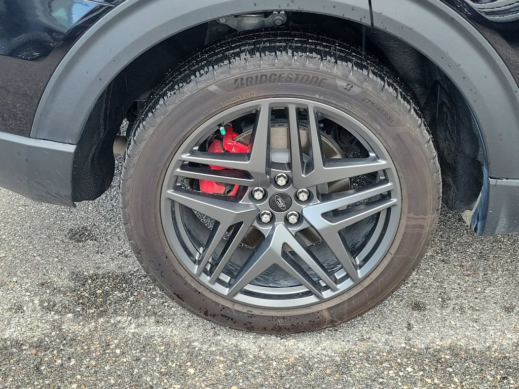 Certified 2025 Ford Explorer ST-Line w/ Premium Package RWD image 6