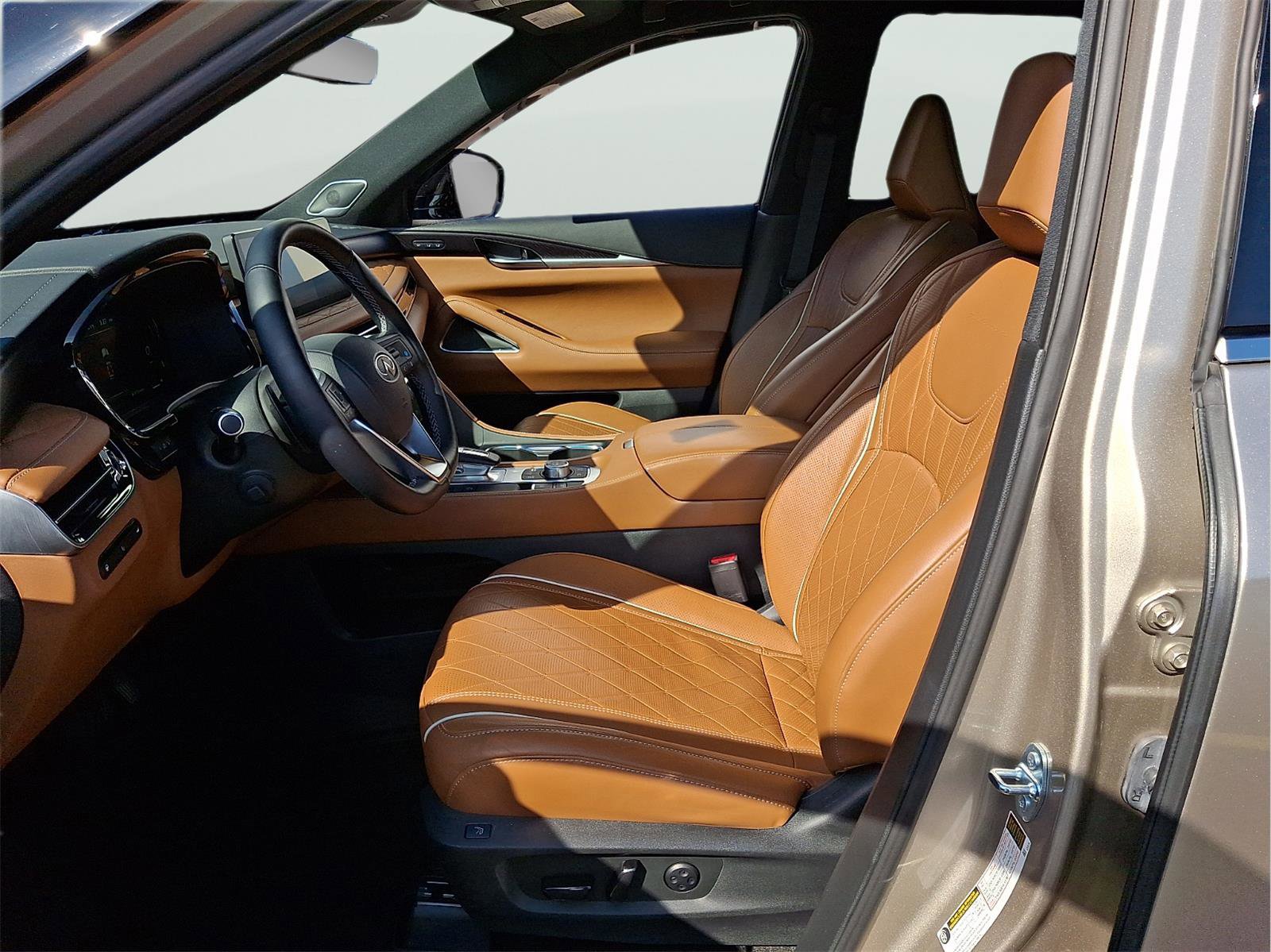 Used 2025 INFINITI QX60 Autograph w/ Cargo Package image 10