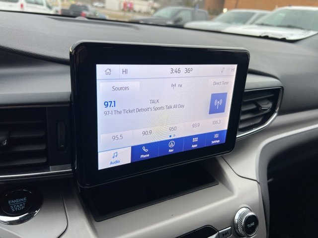 Certified 2022 Ford Explorer XLT w/ Equipment Group 202A image 11