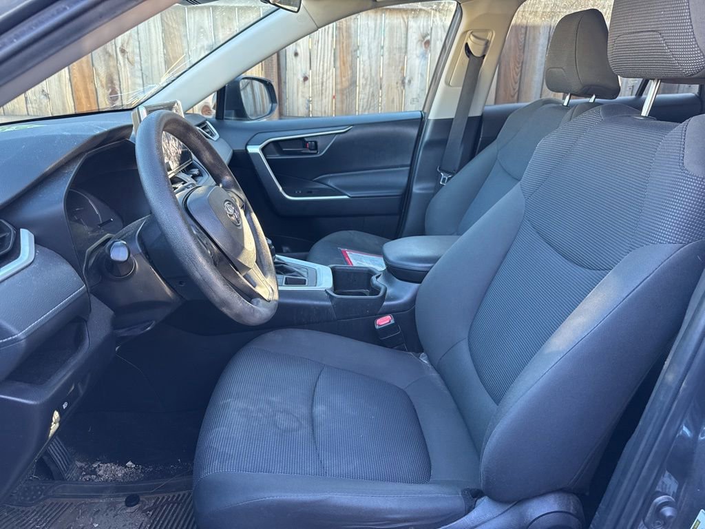 Used 2023 Toyota RAV4 LE image 10