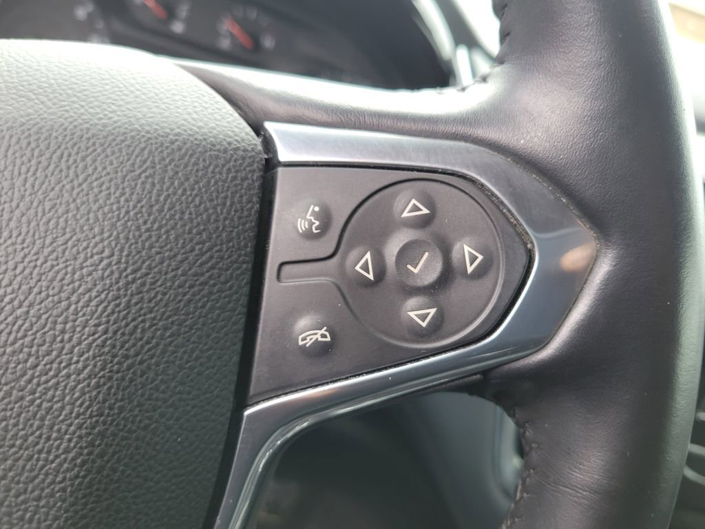 Used 2018 Chevrolet Traverse LT image 22