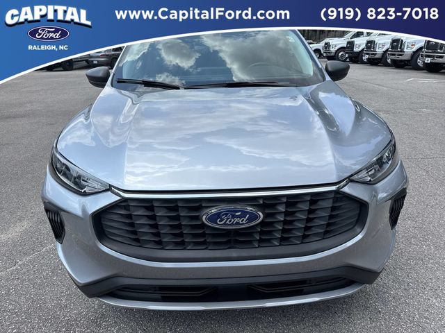 Certified 2023 Ford Escape Active w/ Tech Pack #1 FWD image 10