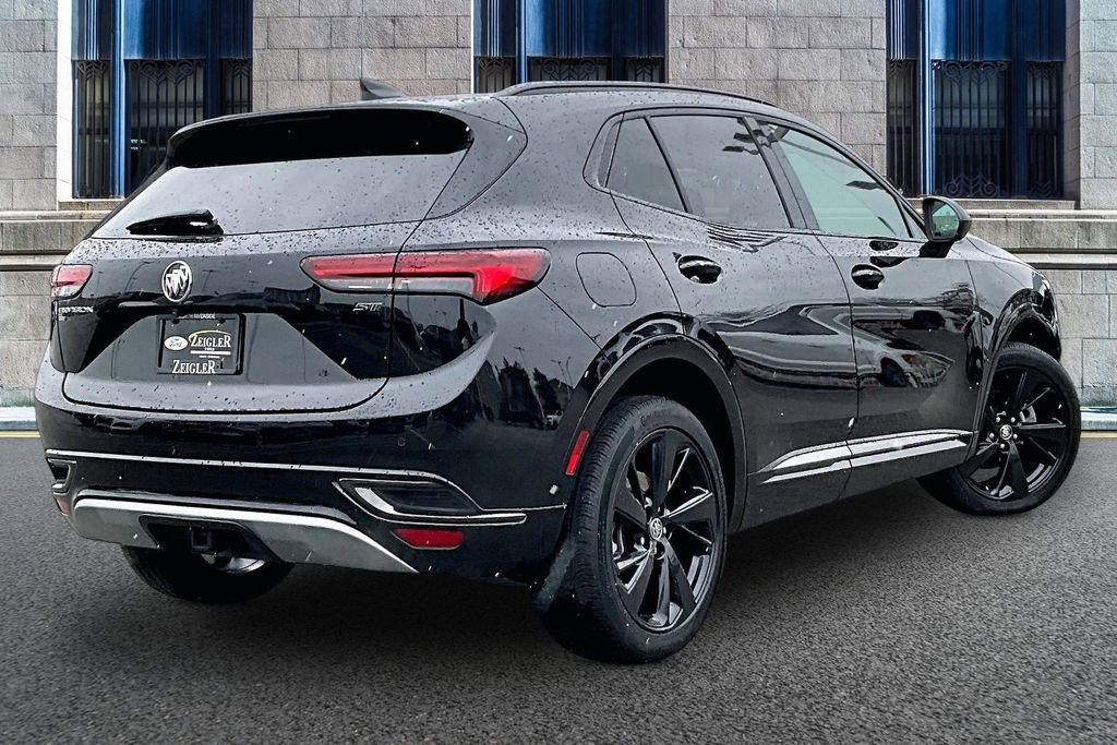 Used 2023 Buick Envision Essence w/ Sport Touring Package AWD/4WD image 11