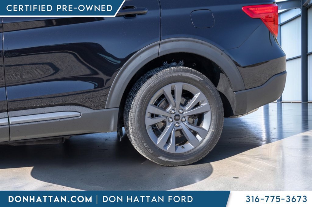Certified 2023 Ford Explorer XLT w/ Equipment Group 202A AWD/4WD image 34