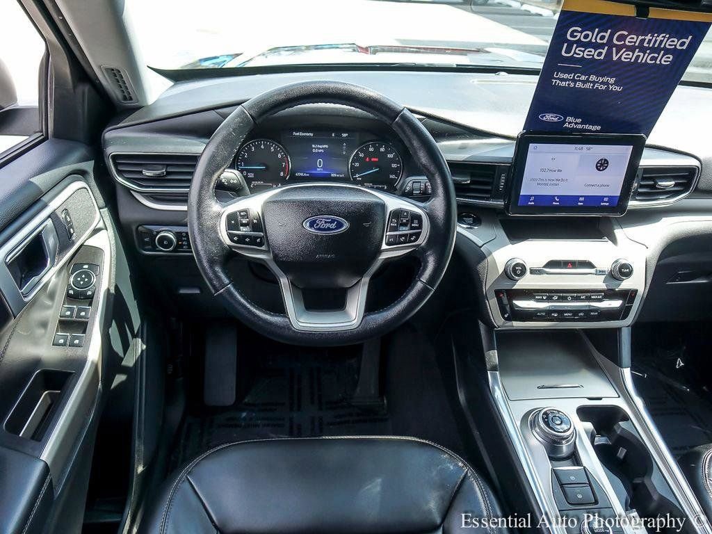 Certified 2023 Ford Explorer XLT w/ Equipment Group 202A image 13