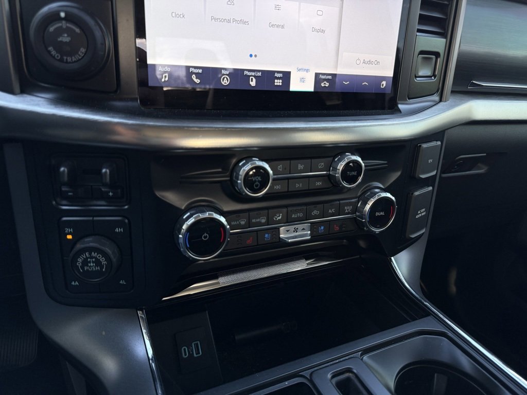 Certified 2023 Ford F150 Lariat w/ Trailer Tow Package image 18