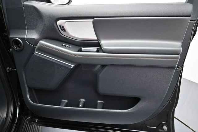 Certified 2025 Ford Expedition Active AWD/4WD image 35