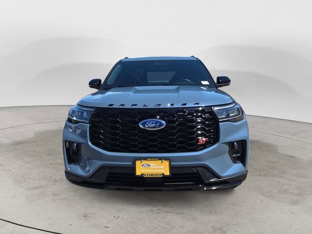 Certified 2025 Ford Explorer ST AWD/4WD image 8