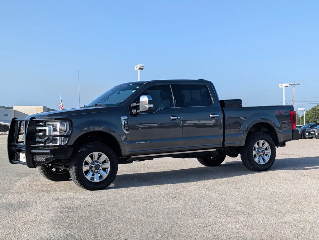 Certified 2020 Ford F250 Platinum w/ FX4 Off-Road Package AWD/4WD image 5