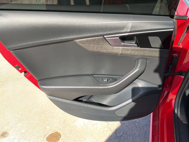 Used 2022 Audi A5 2.0T Premium image 16