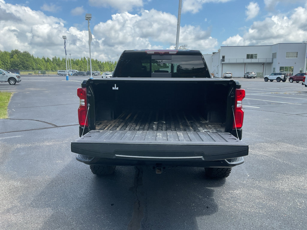 Used 2025 Chevrolet Silverado 1500 ZR2 w/ Technology Package AWD/4WD image 10