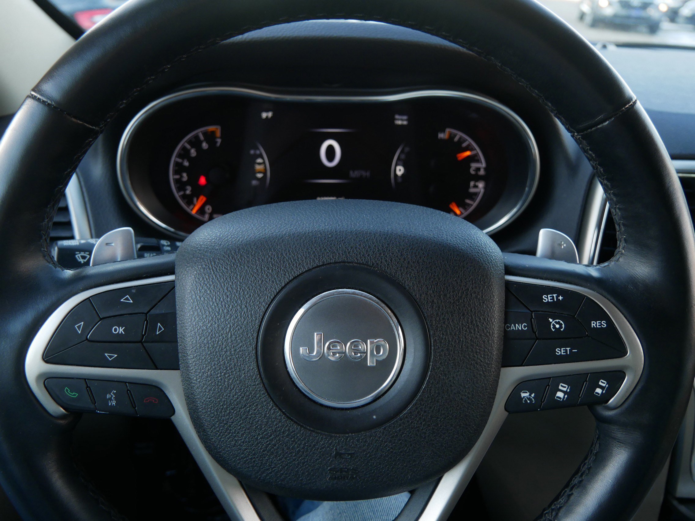 Used 2021 Jeep Renegade Latitude w/ Luxury Group I image 25