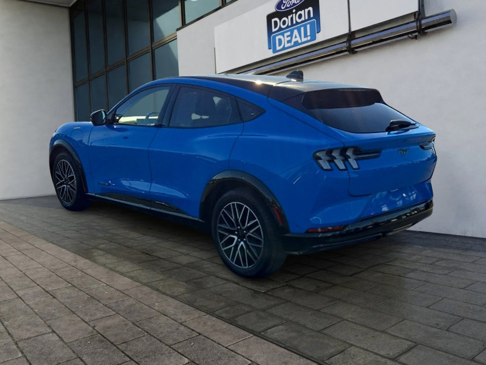 Certified 2024 Ford Mustang Mach-E Premium AWD/4WD image 5
