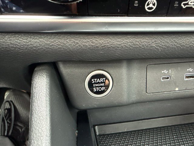 Used 2023 Nissan Rogue SV w/ SV Premium B Package AWD/4WD image 25