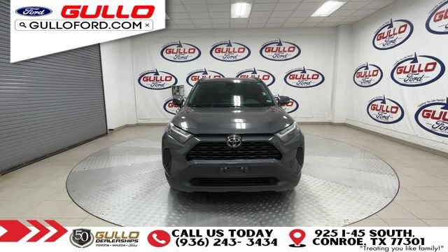 Used 2024 Toyota RAV4 XLE FWD image 3