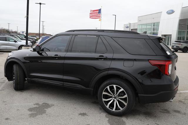Certified 2022 Ford Explorer ST-Line w/ Class IV Trailer Tow Package image 8