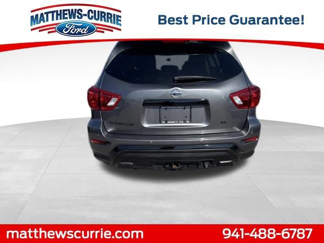 Used 2019 Nissan Pathfinder SL w/ Rock Creek Edition image 3