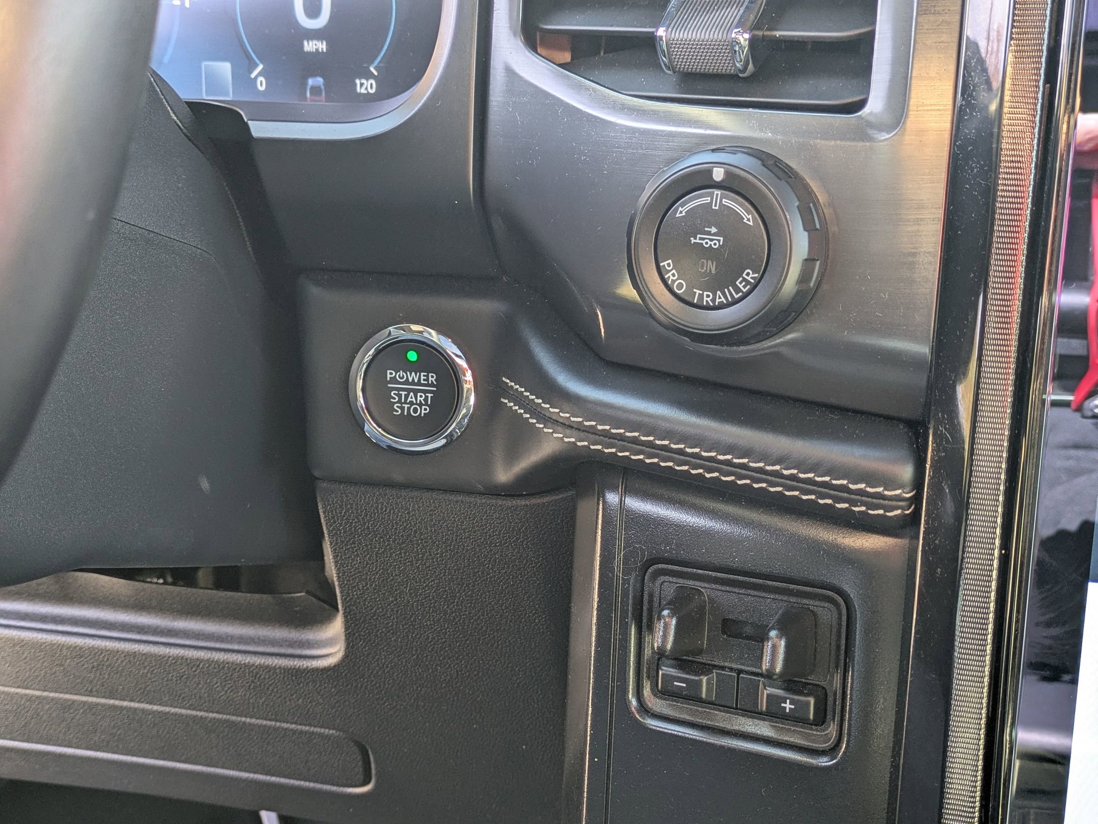 Certified 2024 Ford F150 Lightning Platinum image 26