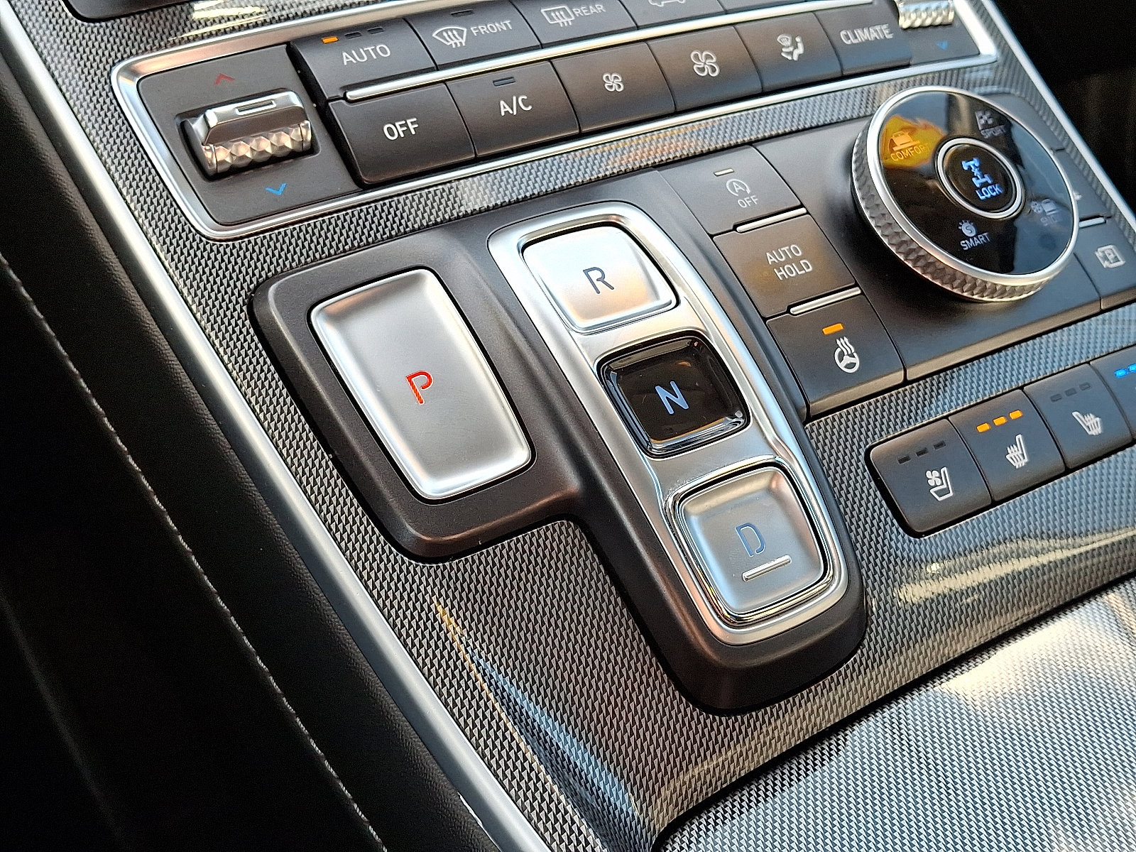 Used 2023 Hyundai Santa Fe Limited image 22