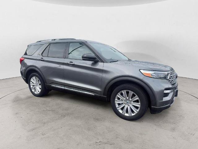 Certified 2022 Ford Explorer Limited w/ Limited Technology Package AWD/4WD image 3