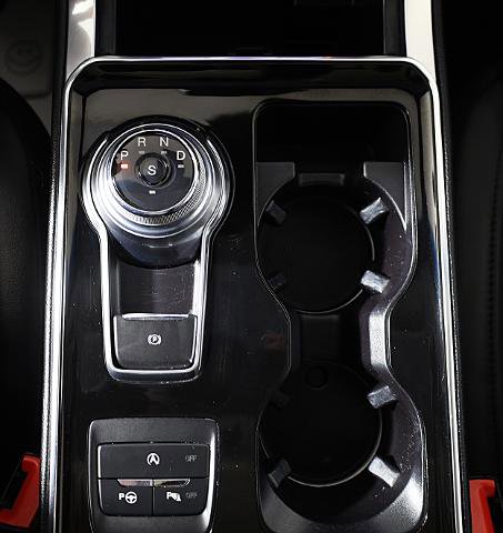 Certified 2019 Ford Edge Titanium w/ Equipment Group 301A image 15